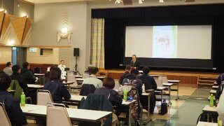関係機関を代表し、網走農業改良普及センター上堀所長が挨拶