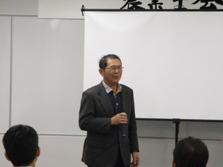 知事感謝状を受贈された新国指導農業士