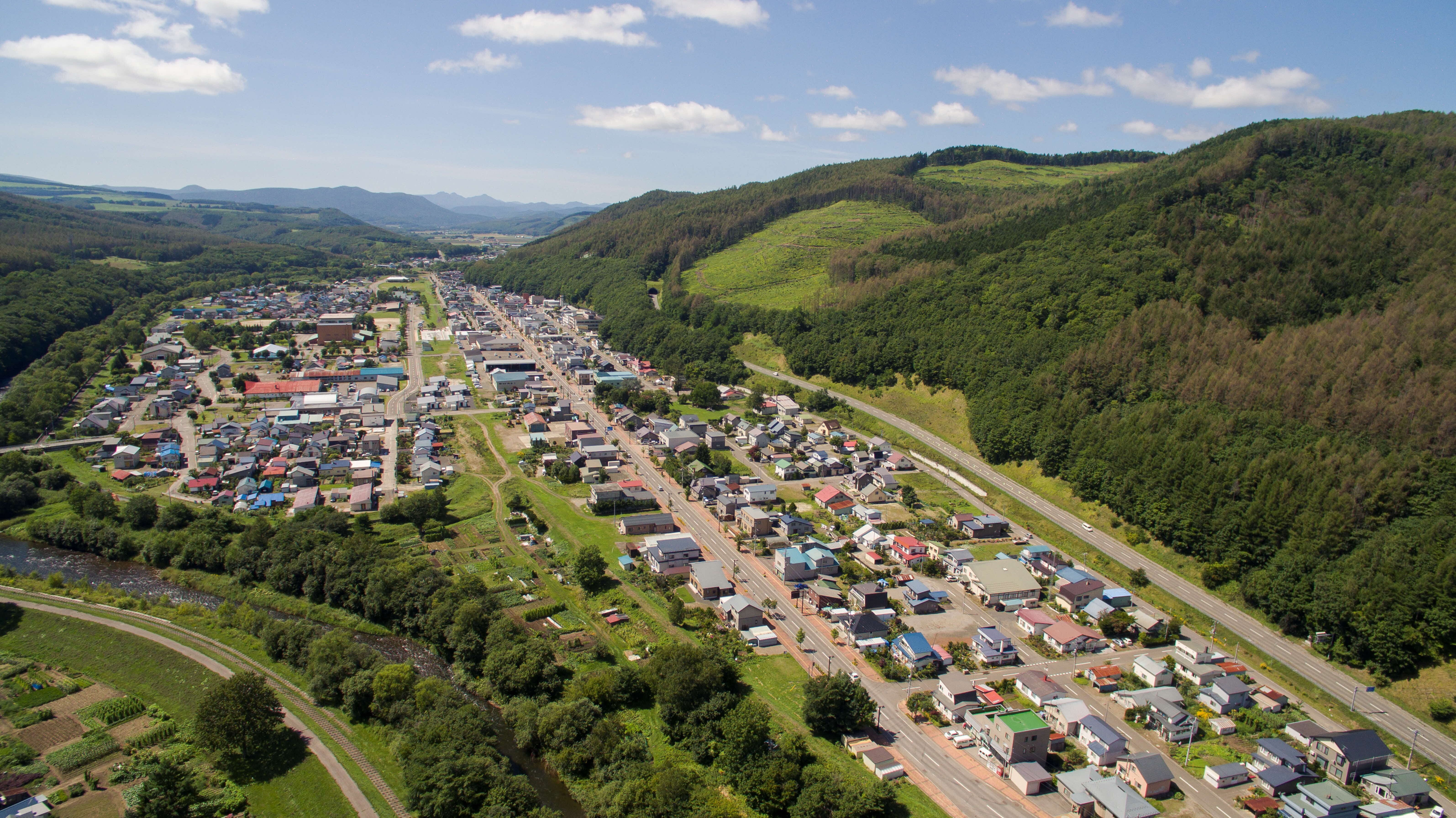 置戸町全景 (JPG 2.23MB)