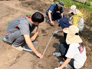 植える前に株間を測るのも大切！
