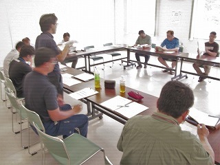 重点活動を報告する普及指導員