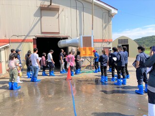 今年度導入したクーラー設備について舟根氏より説明