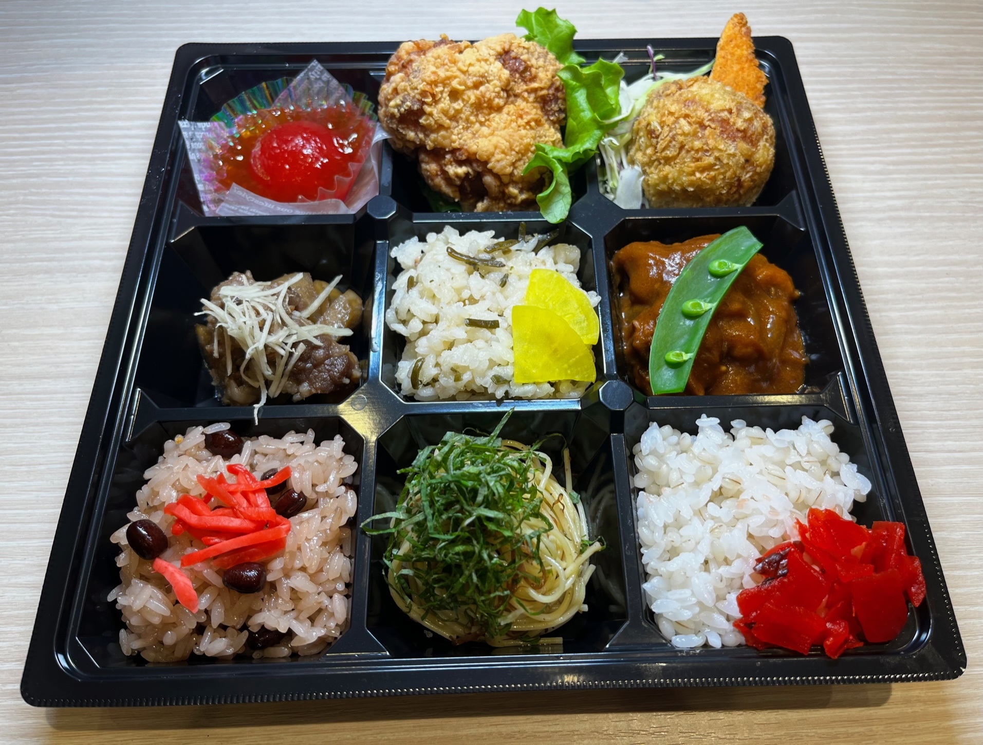 ままべん発 ドーン！とオホーツク弁当