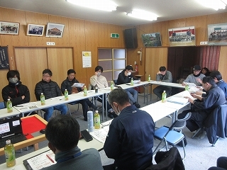 にぎやかで活発に意見交換を行いました