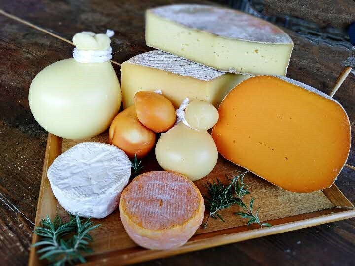 （６）チーズ工房アドナイ